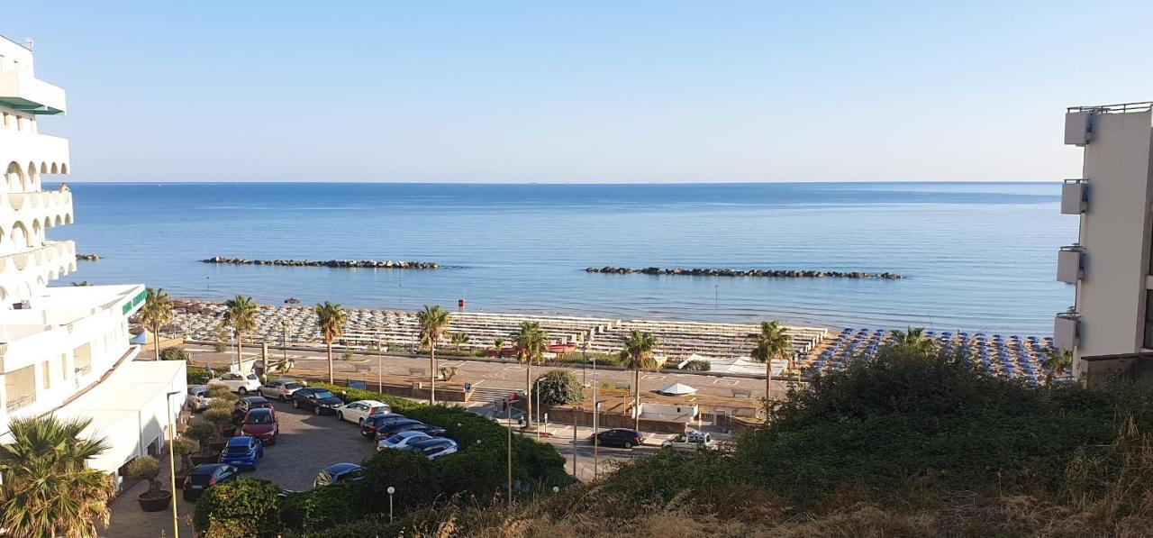 Tramonto Sul Mare Bed & Breakfast Termoli Eksteriør bilde