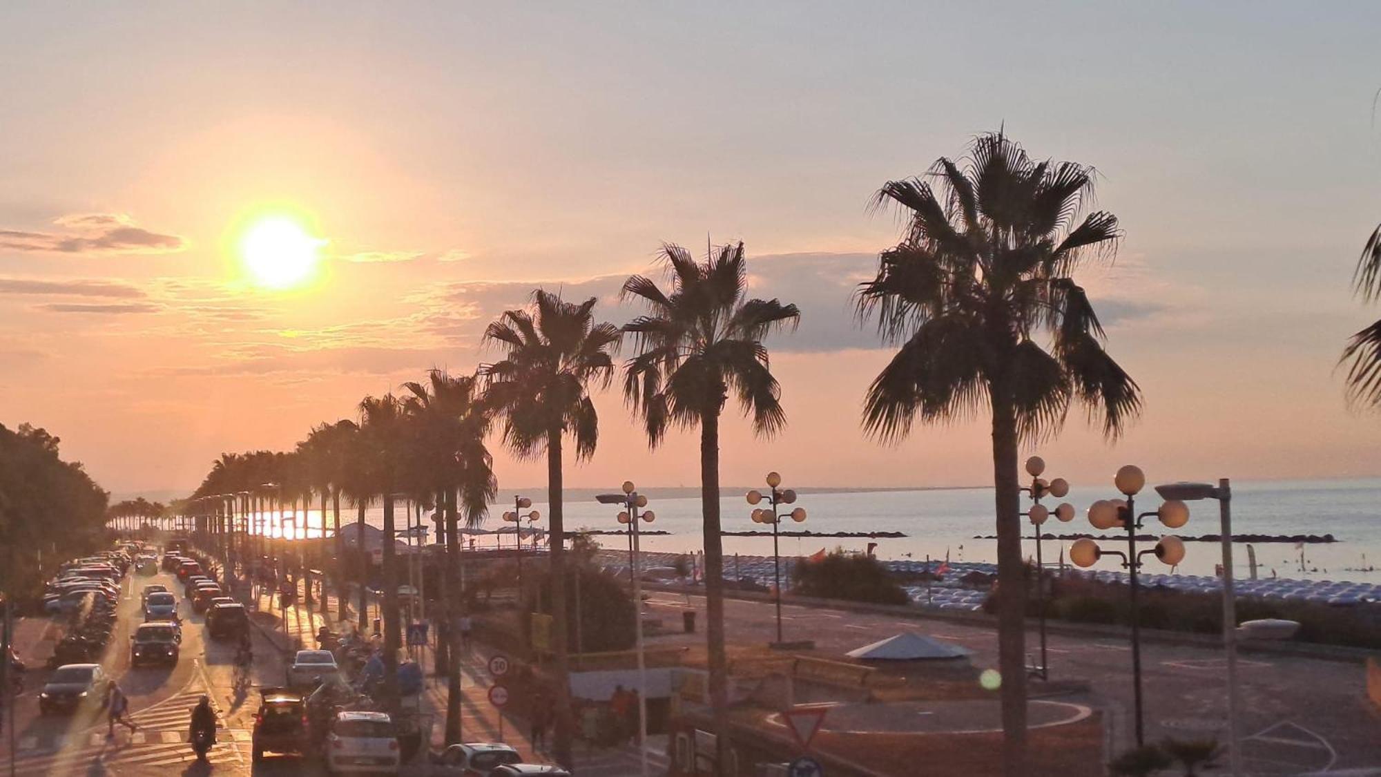 Tramonto Sul Mare Bed & Breakfast Termoli Eksteriør bilde